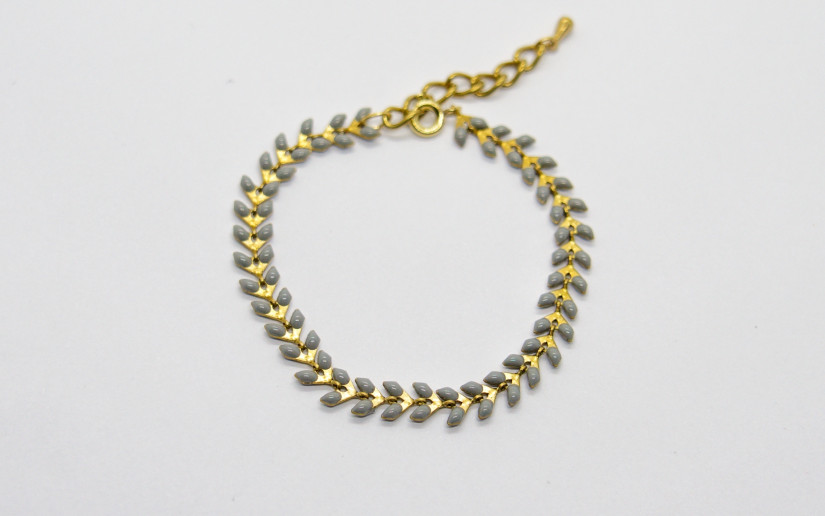 Graues Chevron Armband