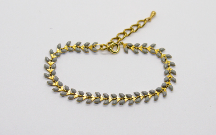 Graues Chevron Armband